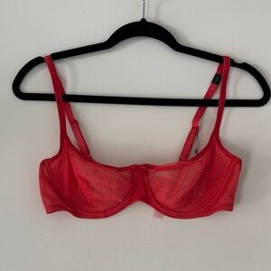 Victoria's Secret Bra New with Tags Size 36C Underwire Sexy See through